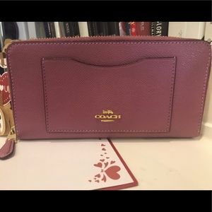 COACH Zip Wallet